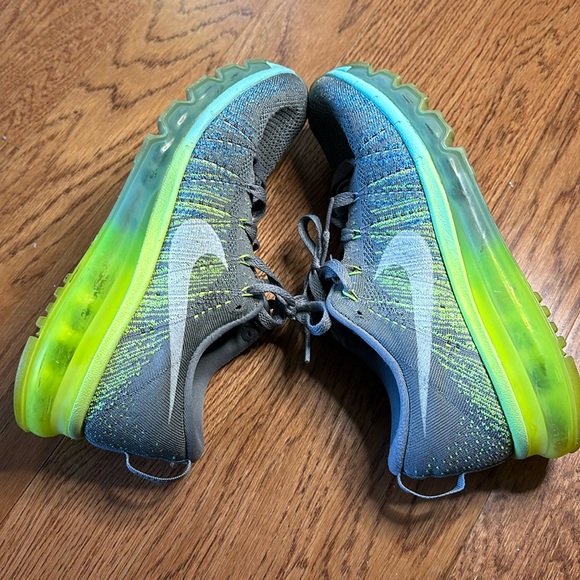 Nike Air Max Fly Knit - Picture 6 of 6